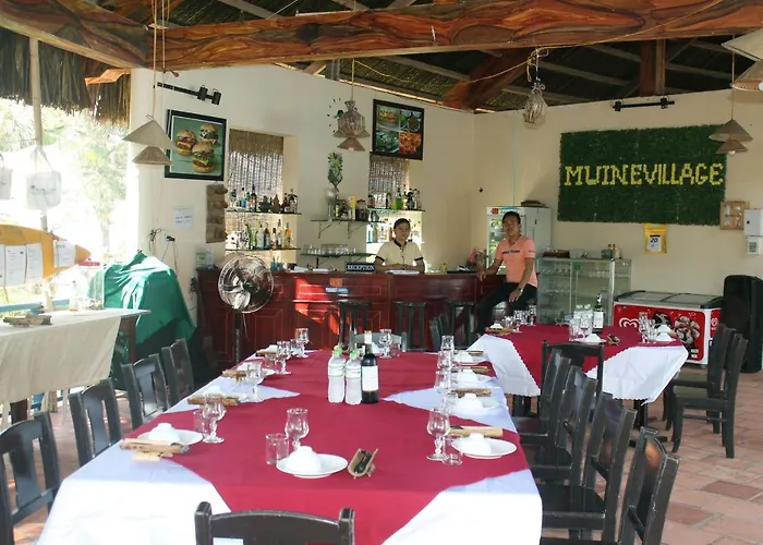 Dưỡng Mũi Ne / Muine Village Khách sạn Phan Thiết
