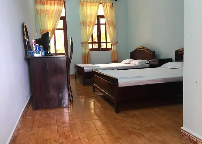 Khách sạn Dưỡng Mũi Ne / Muine Village 2*
