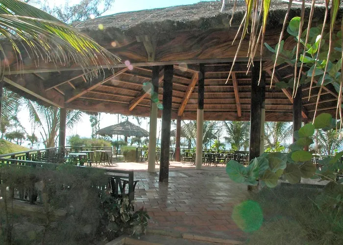 Dưỡng Mũi Ne / Muine Village 2*