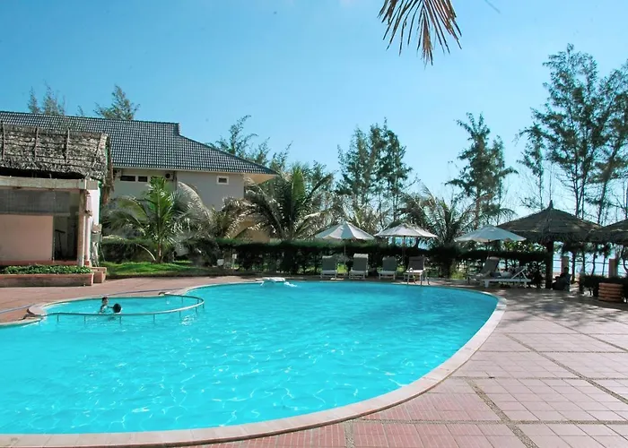 Khách sạn Dưỡng Mũi Ne / Muine Village