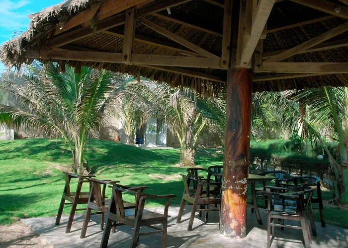 Dưỡng Mũi Ne / Muine Village Khách sạn 2*