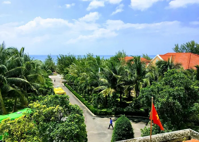 Dưỡng Mũi Ne / Muine Village 2*
