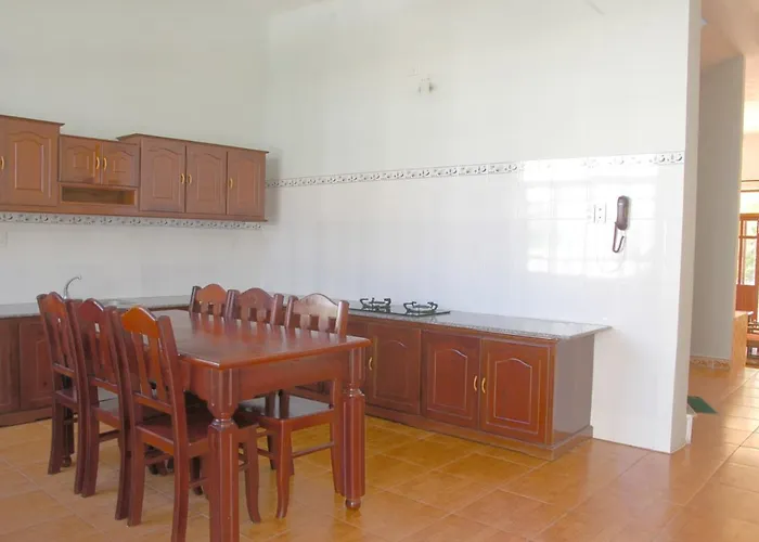 Khách sạn Dưỡng Mũi Ne / Muine Village Phan Thiết