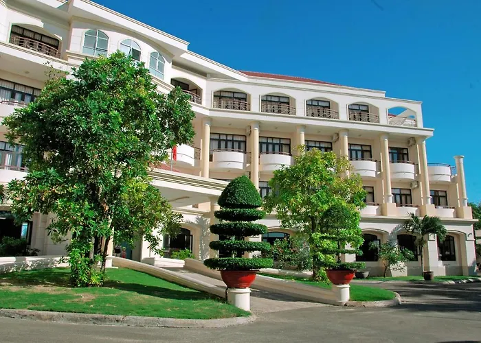 Dưỡng Mũi Ne / Muine Village Khách sạn 2*